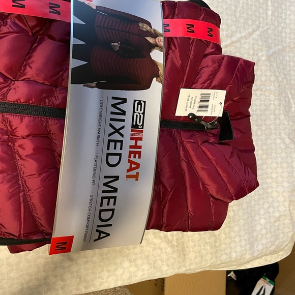 💥32° heat brand women’s brand new puffer jacket💥3 for $12💥 - Picture 3 of 7